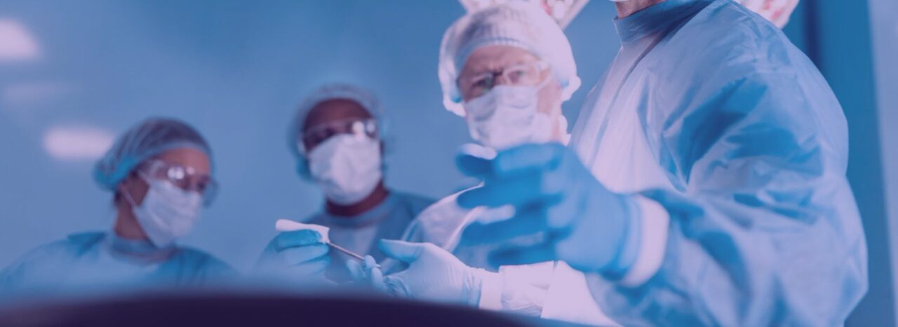 Comment l’éclairage opératoire impacte la précision des gestes chirurgicaux