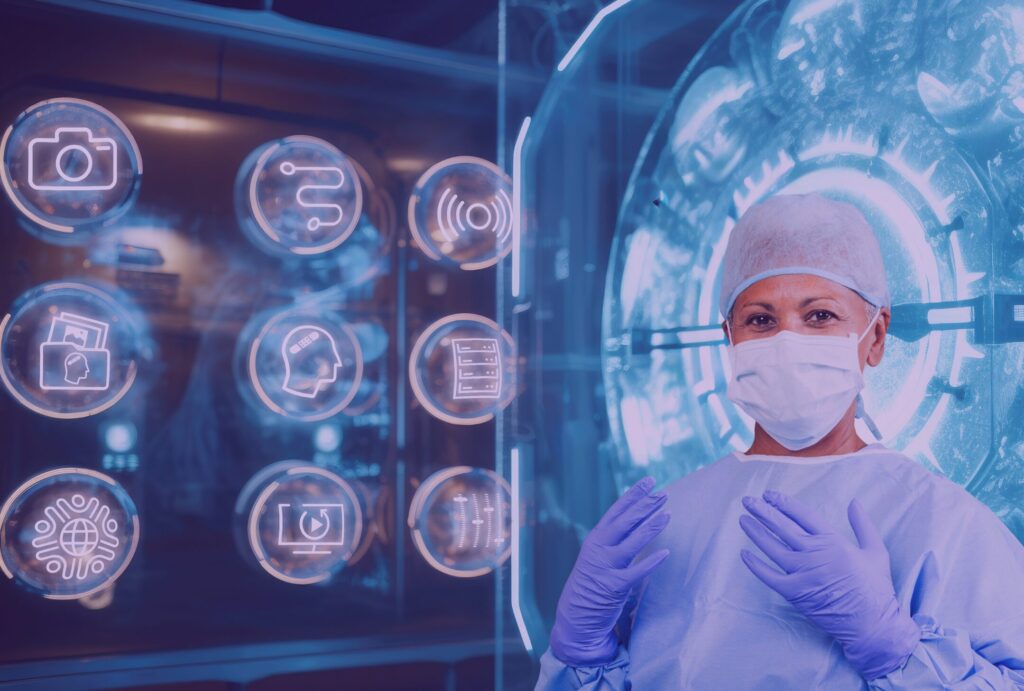 Bloc opératoire avec chirurgienne et visualisation des logiciels de management